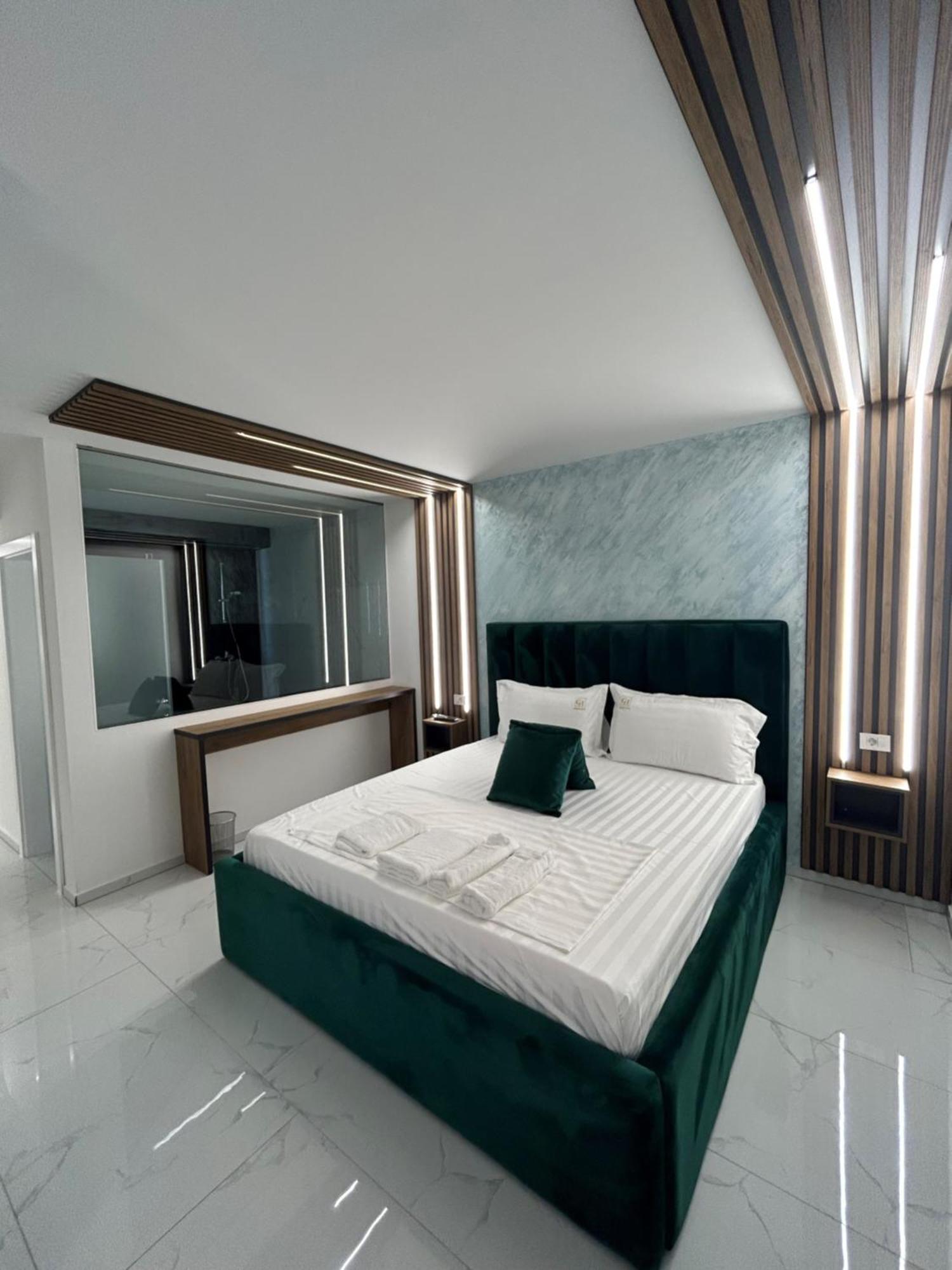 Comfort Hotel ストルガ エクステリア 写真